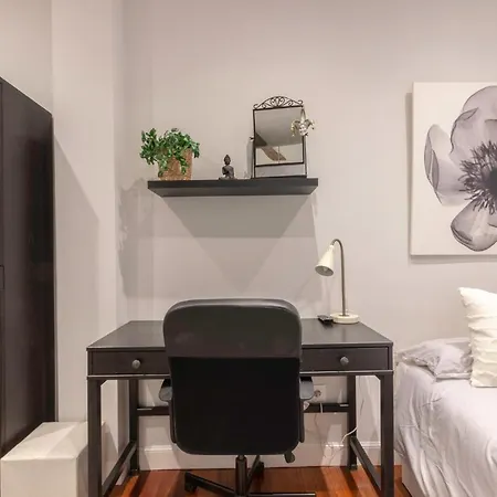 Arte V With Parking By Aston * בילבאו