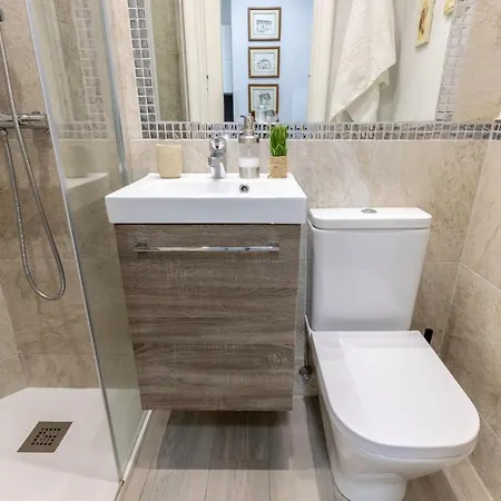 Arte V With Parking By Aston דירה בילבאו