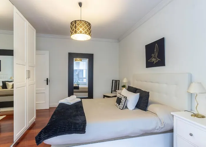 Arte V With Parking By Aston