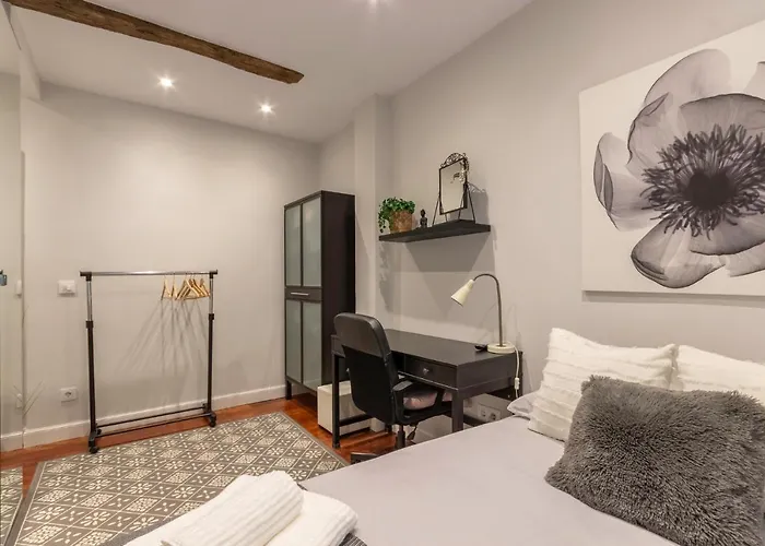 Arte V With Parking By Aston Appartamento