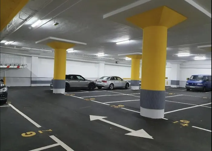 Arte V With Parking By Aston * Bilbao