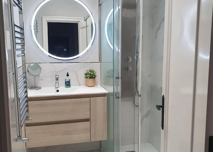 Appartamento Arte V With Parking By Aston *